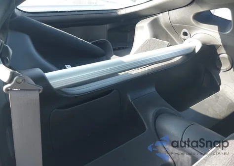 2016 Nissan 370Z z USA, uszkodzony, nr VIN JN1AZ4EH5GM931499